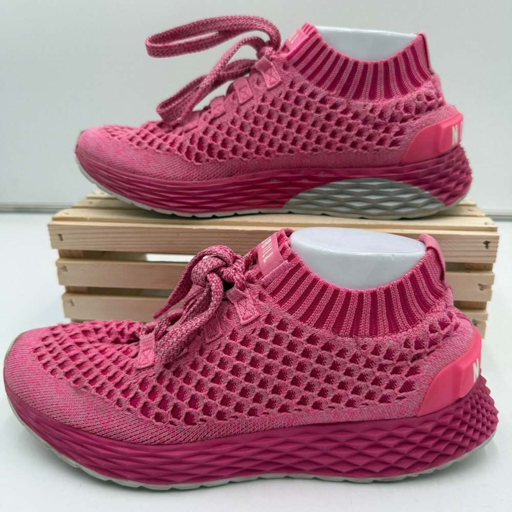 NOBULL Knit Runner Diamond Mesh Neon Pink Training Sneakers Womens 9 Mens 7.5